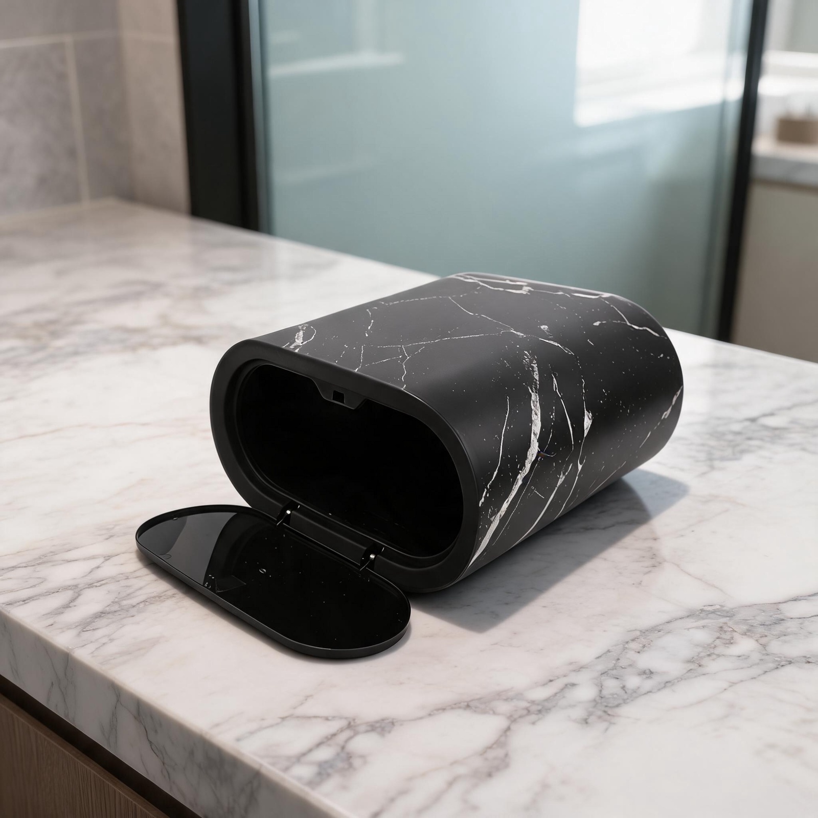 Smalle prullenbak met deksel,  - Commercial Kitchen Bin recensie en prijs